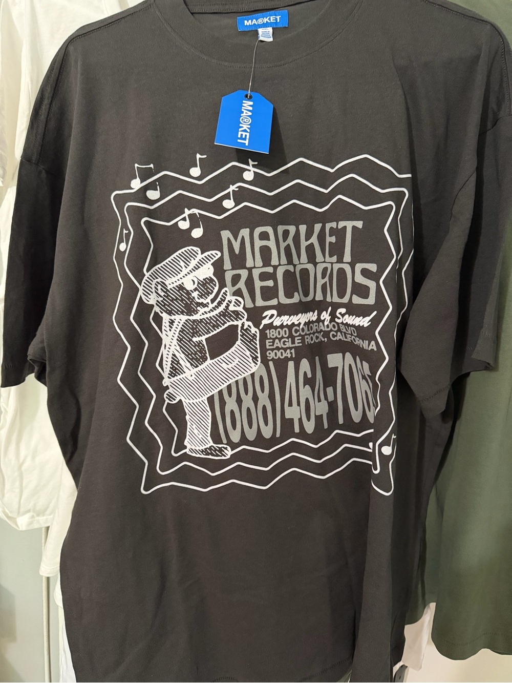 Market Black Short-Sleeve Graphic Tee with White Print xxl